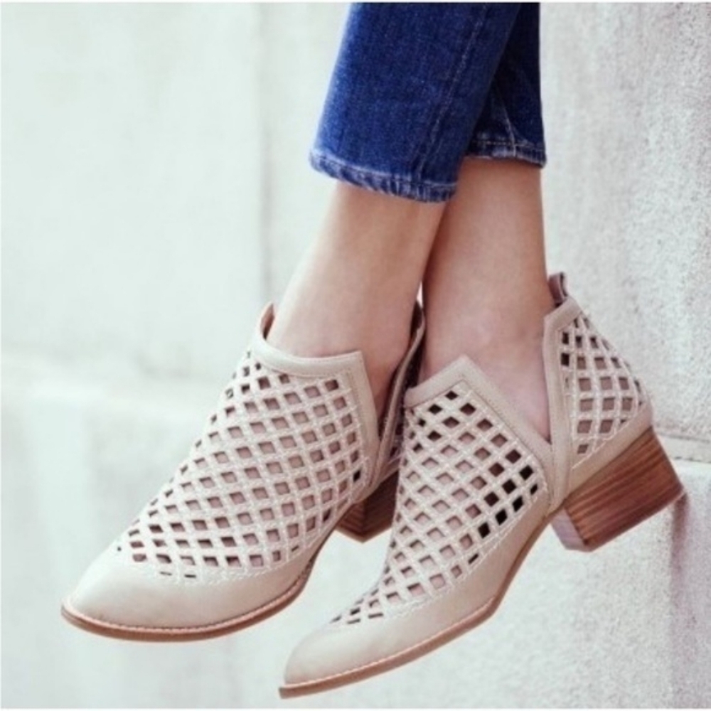 Jeffrey Campbell Anthropologie Taggart Tan Beige Cutout Booties Ankle Boots